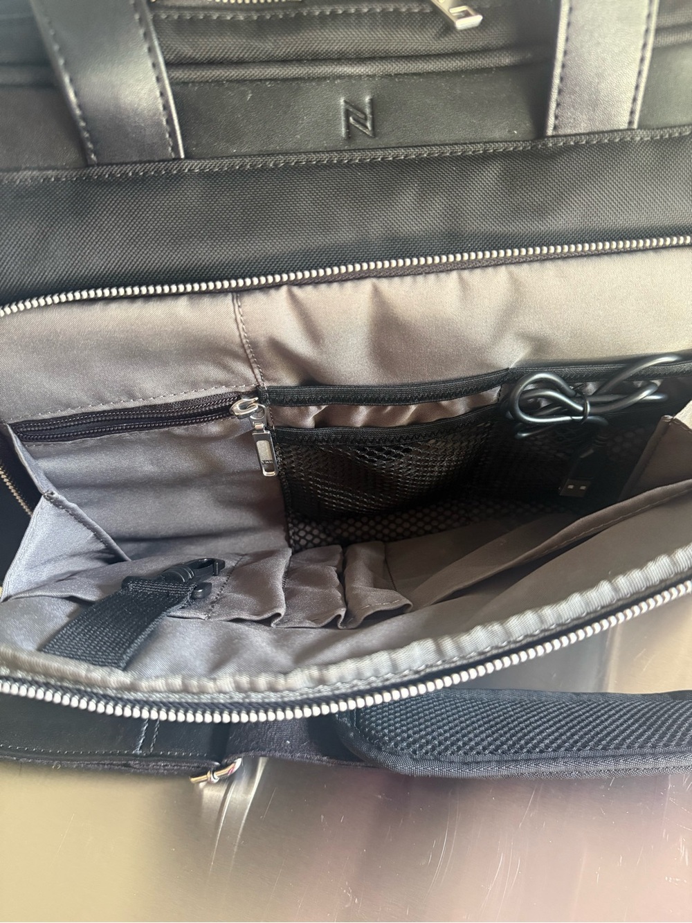 Nomad Lane Bento Bag - Perfect Unisex Travel/Carry-On - Picture 5 of 13